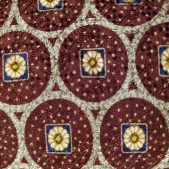 Mens Nautica Vintage Circle Pattern, Silk Necktie - Picture 2 of 4